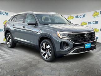 New 2026 Volkswagen Atlas Cross Sport SE video 1