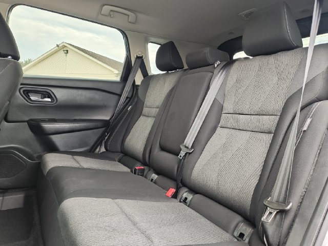 Certified 2025 Nissan Rogue SV AWD/4WD image 14