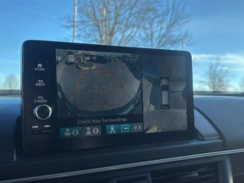 Certified 2024 Honda Pilot Elite image 22