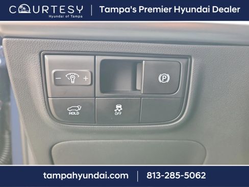 New 2026 Hyundai Tucson Limited image 17