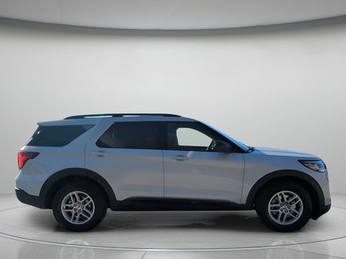 New 2026 Ford Explorer Active w/ Active Comfort Package image 35