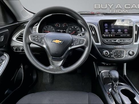 Used 2023 Chevrolet Malibu LT FWD image 5