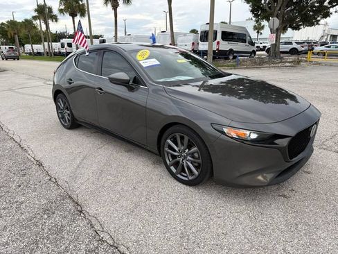 Used 2019 MAZDA MAZDA3 AWD Hatchback w/ Preferred Pkg image 1