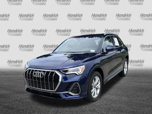 Certified 2023 Audi Q3 2.0T Premium Plus AWD/4WD image 5