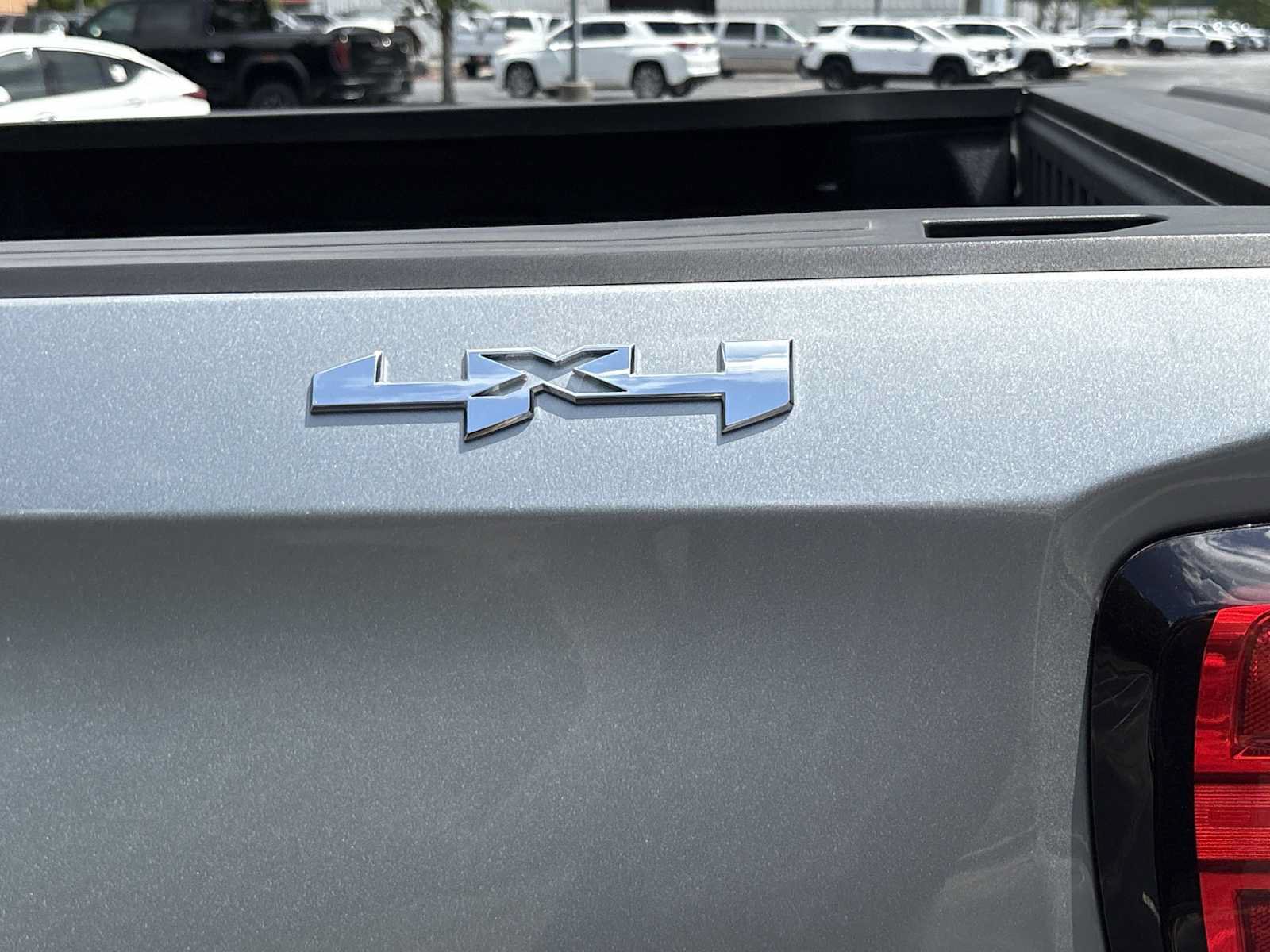 Used 2024 GMC Sierra 1500 Elevation AWD/4WD image 32