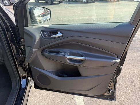 Used 2017 Ford Escape Titanium w/ Equipment Group 301A image 21