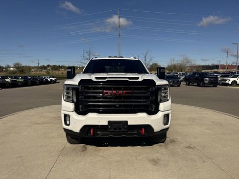 Used 2021 GMC Sierra 2500 AT4 w/ AT4 Premium Plus Package AWD/4WD image 12
