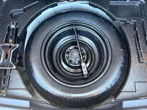 Used 2018 Nissan Rogue Sport S image 15