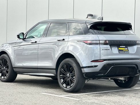 Used 2025 Land Rover Range Rover Evoque Dynamic SE image 3