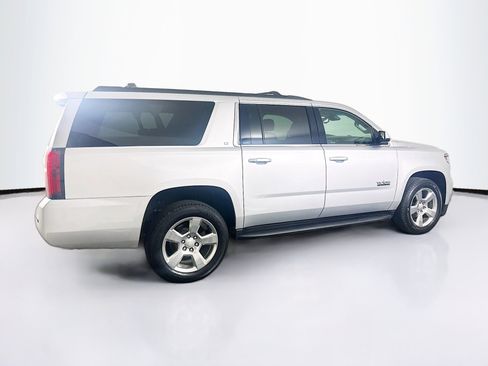 Used 2020 Chevrolet Suburban LT w/ Texas Edition Package image 9