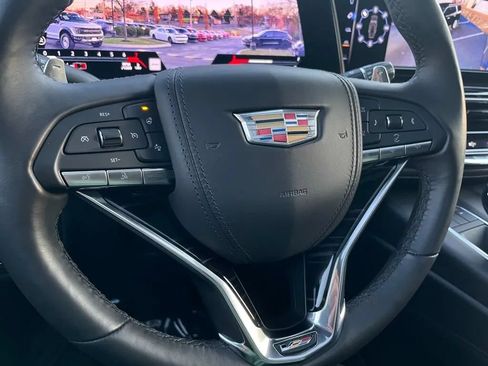 Used 2023 Cadillac Escalade V AWD/4WD image 11