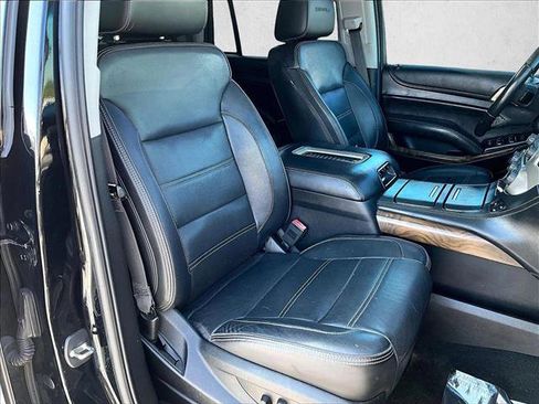 Used 2018 GMC Yukon Denali w/ Denali Ultimate Package image 9