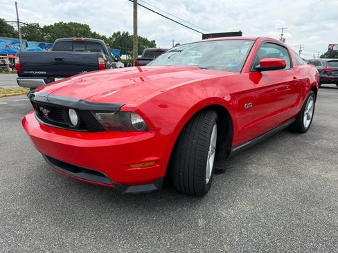 Used 2011 Ford Mustang GT RWD image 7