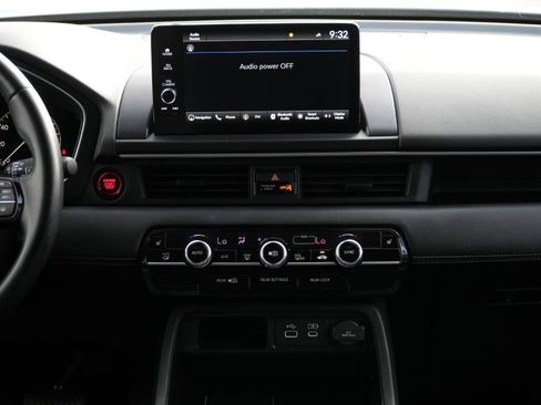 Used 2023 Honda Pilot Touring image 27