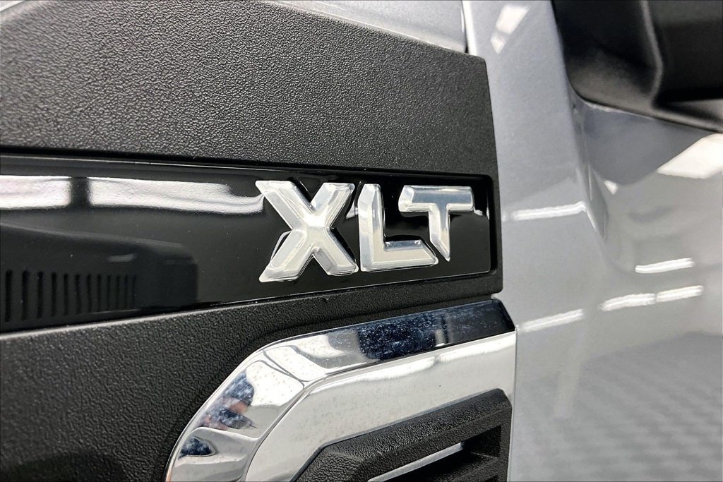 Certified 2024 Ford F250 XLT AWD/4WD image 7