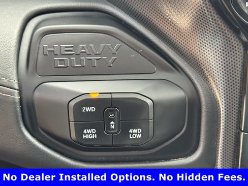Used 2025 RAM 3500 Limited AWD/4WD image 17