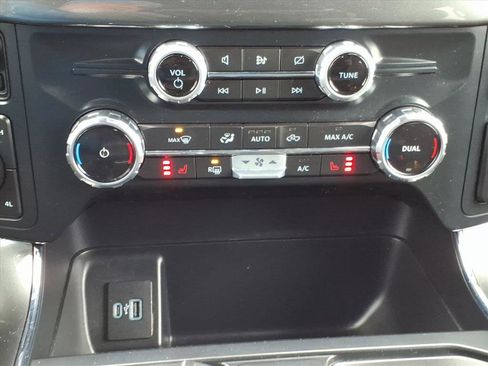 Certified 2022 Ford F150 XLT w/ Equipment Group 302A High image 17