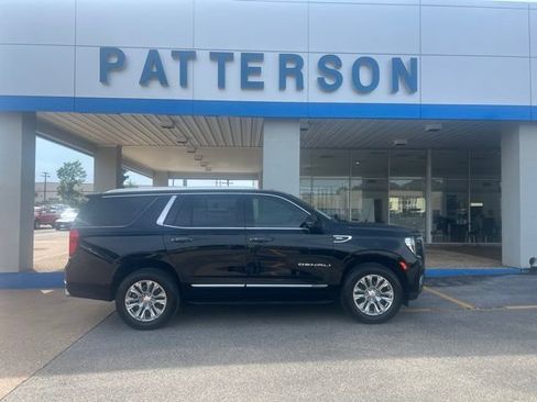 Used 2022 GMC Yukon Denali RWD image 1