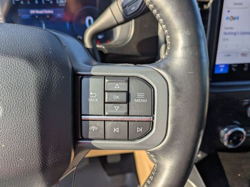 Certified 2024 Ford F250 Lariat w/ Lariat Ultimate Package AWD/4WD image 17