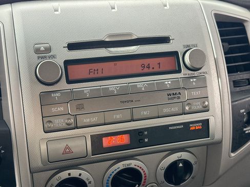 Used 2009 Toyota Tacoma 4x4 Access Cab image 14