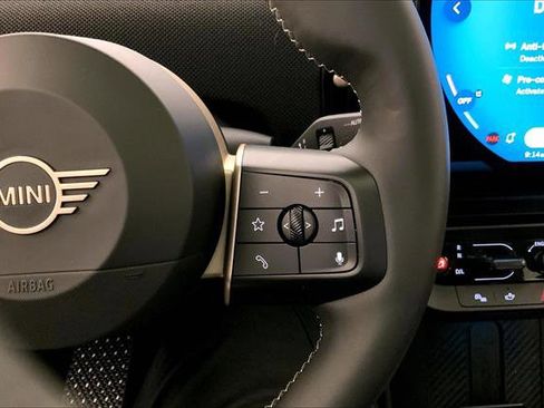 Certified 2025 MINI Cooper S image 19