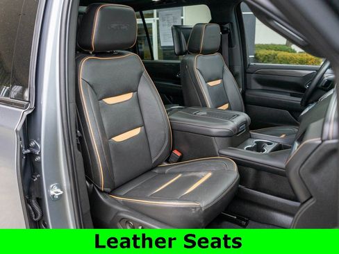 Used 2022 GMC Yukon XL AT4 w/ AT4 Premium Plus Package image 9