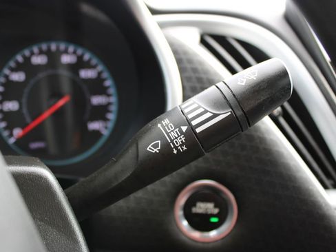 Used 2024 Chevrolet Malibu LT image 38