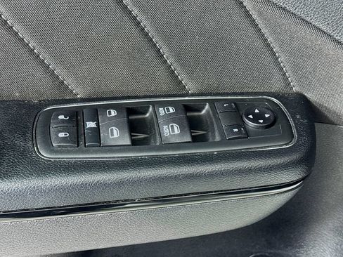 Used 2020 Dodge Charger R/T w/ Driver Convenience Group RWD image 13