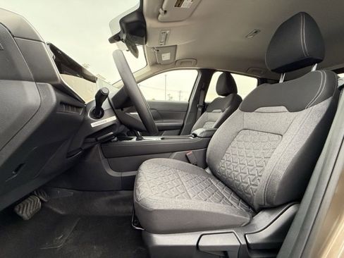 Certified 2025 Nissan Kicks SV AWD/4WD image 16