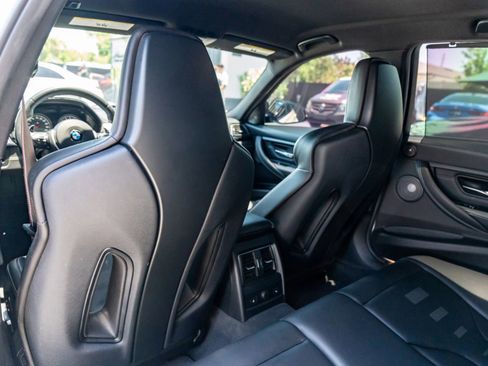 Used 2018 BMW M3 w/ Competition Package RWD image 43