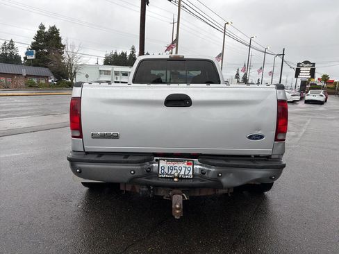 Used 2007 Ford F350 Lariat image 4