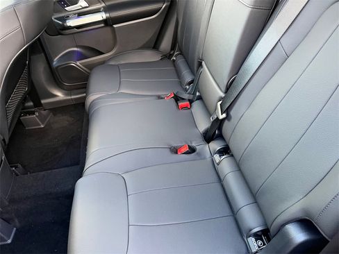 New 2026 Mercedes-Benz GLB 250 4MATIC image 8