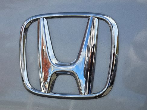 Certified 2025 Honda Civic Sport image 30