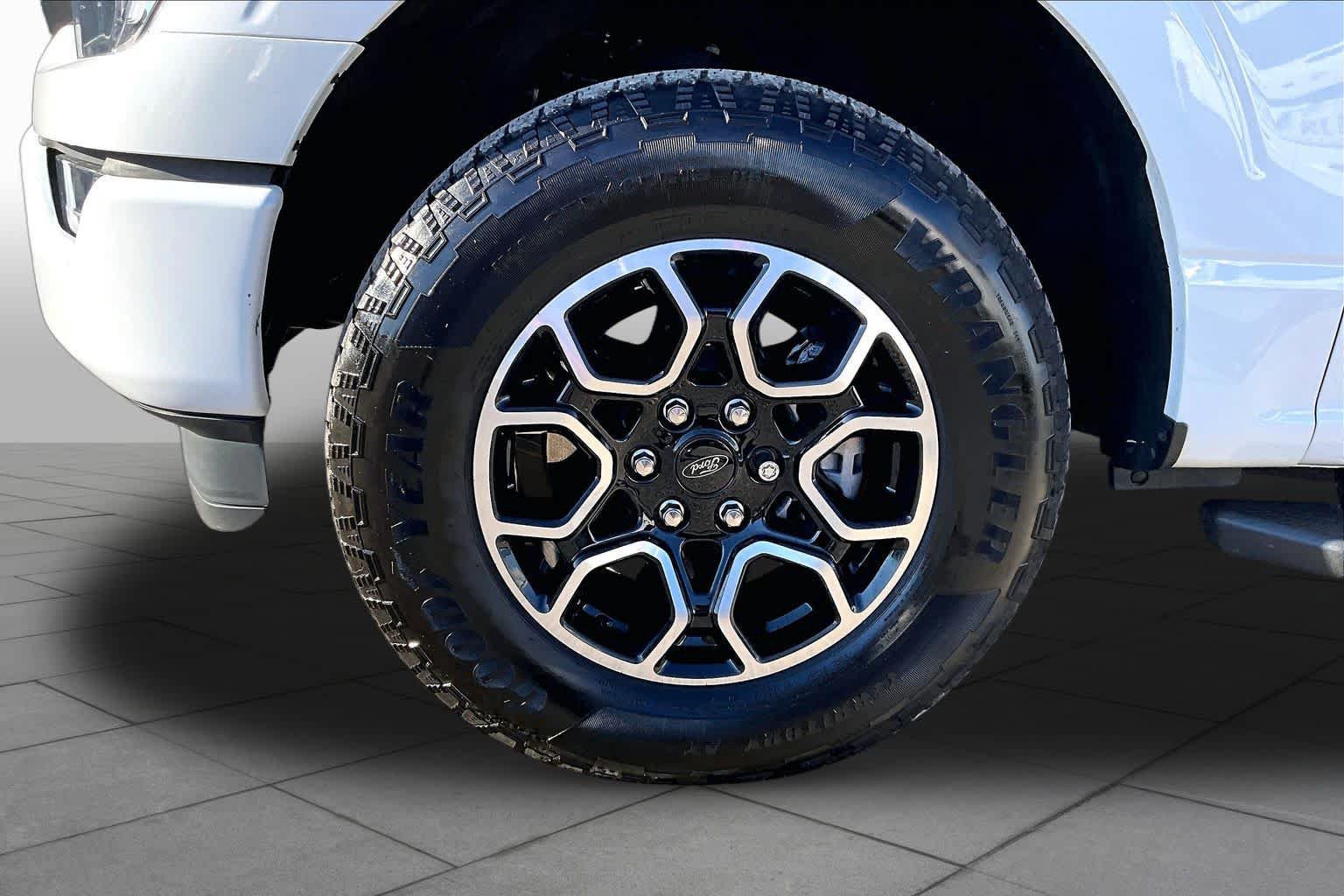 Used 2023 Ford F150 XLT w/ Equipment Group 302A High AWD/4WD image 11