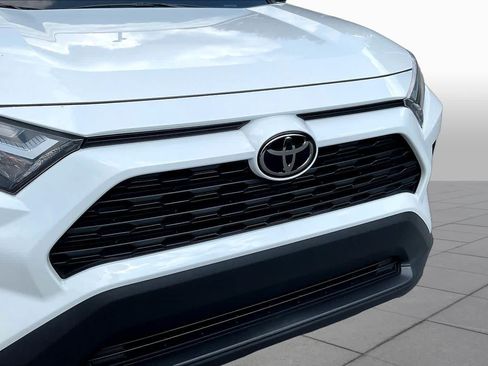 Used 2024 Toyota RAV4 XLE w/ Convenience Package FWD image 30