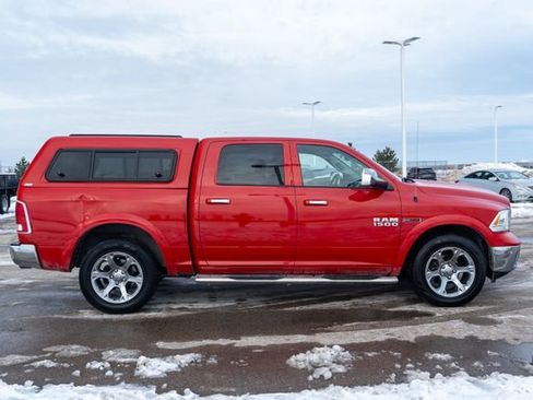 Used 2015 RAM 1500 Laramie w/ Convenience Group image 8