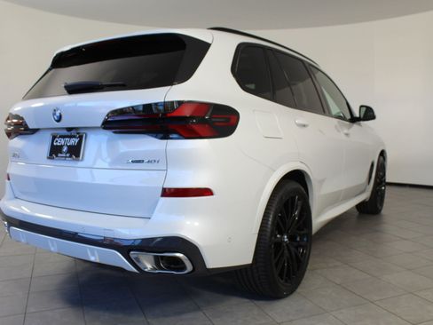 New 2026 BMW X5 xDrive40i w/ M Sport Package image 9