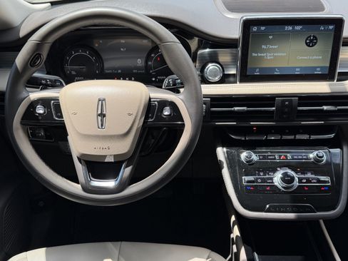 Used 2022 Lincoln Corsair FWD image 15