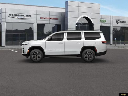 New 2026 Jeep Grand Wagoneer Limited w/ HD Trailer Tow Package image 3