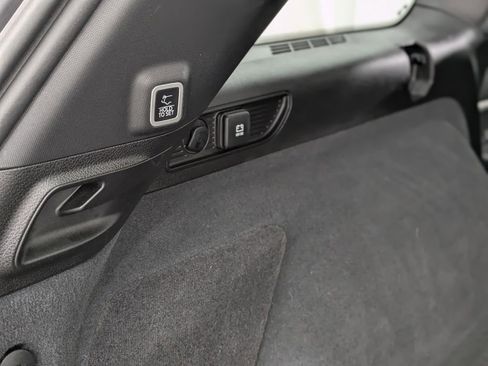 Used 2023 Jeep Grand Cherokee Trailhawk image 32