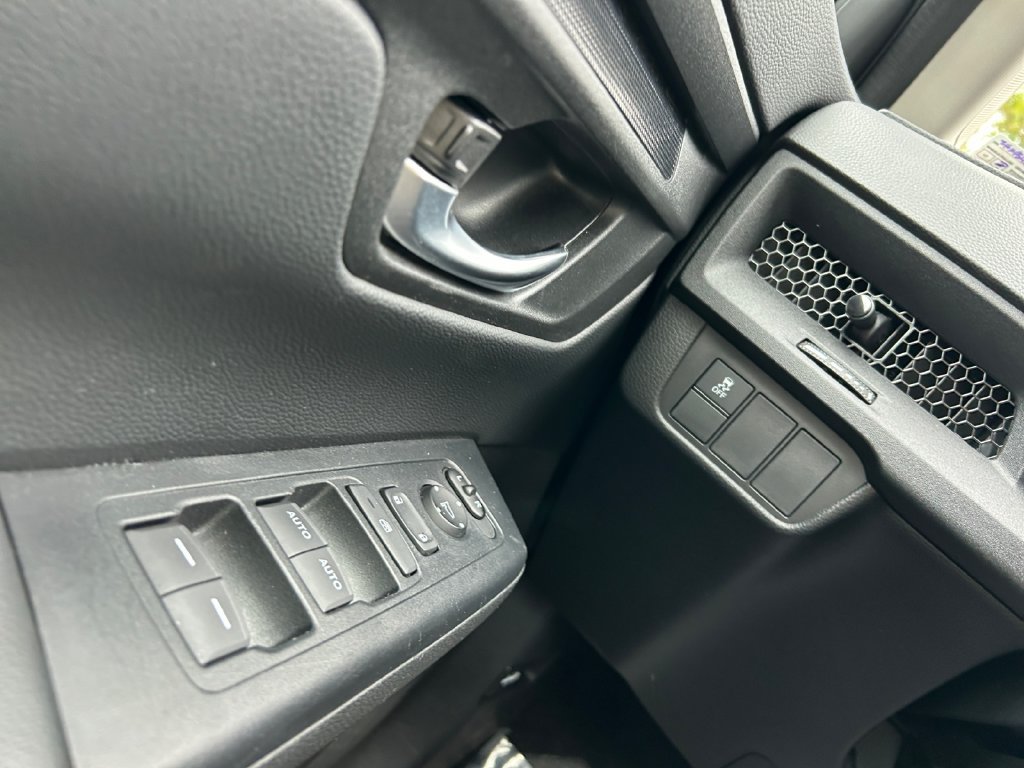 Used 2024 Honda CR-V EX image 30