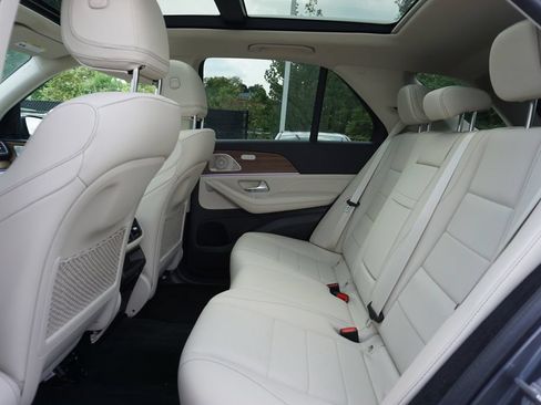 Certified 2024 Mercedes-Benz GLE 450e 4MATIC image 23