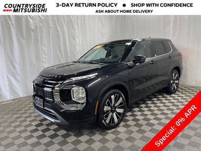 New 2025 Mitsubishi Outlander SE
