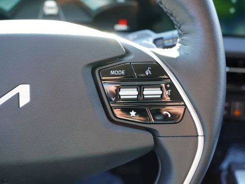 Used 2022 Kia EV6 Wind w/ Wind Technology Package image 32