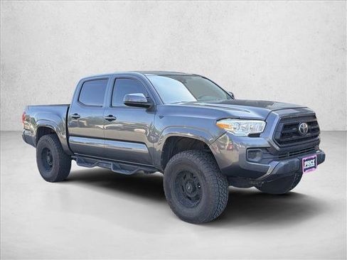 Used 2020 Toyota Tacoma SR AWD/4WD image 3