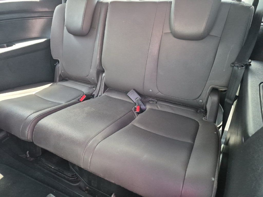 Used 2018 Honda Odyssey Touring image 15