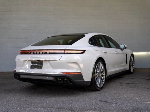 Certified 2025 Porsche Panamera 4 AWD/4WD image 14