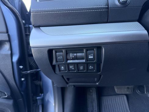 Used 2018 Subaru Outback 2.5i Premium image 18
