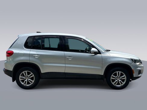 Used 2013 Volkswagen Tiguan S AWD/4WD image 8