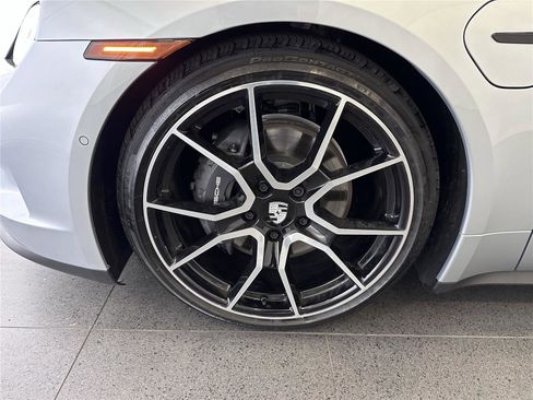 New 2025 Porsche Taycan image 10